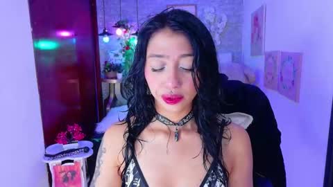 Lili Lopez online show from February 16, 7:36 pm