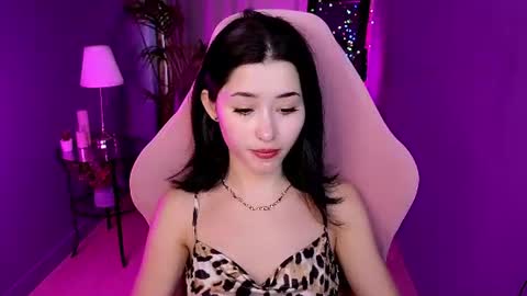 Kiara online show from June 8, 3:35 pm
