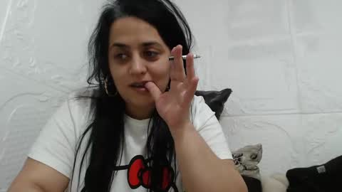 Reea online show from February 21, 9:22 pm