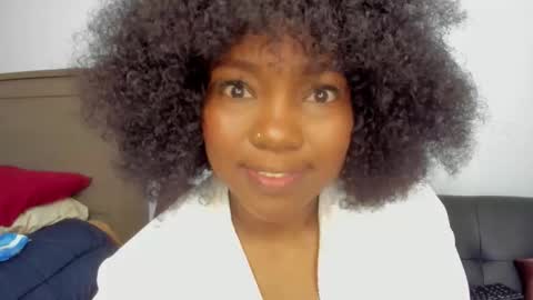 reginabanx online show from March 26, 12:02 am