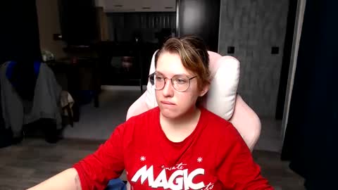 Regina online show from September 21, 11:47 pm