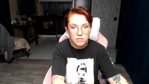 Regina online show from October 15, 2:47 am