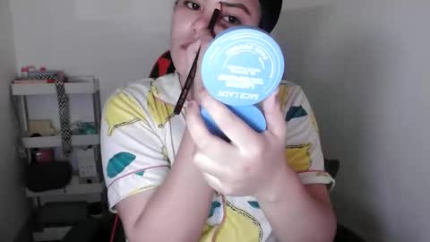 reign2525 online show from November 21, 9:44 am