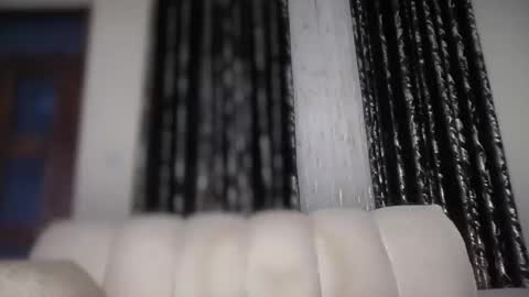 reina77xo online show from March 28, 11:14 pm