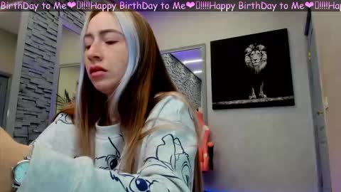 reina cummings online show from January 14, 7:35 am