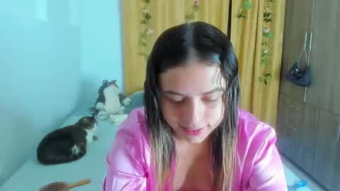 mariana online show from September 14, 4:10 am