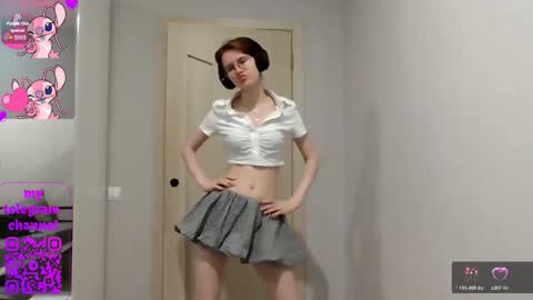 Claire online show from March 28, 5:34 pm