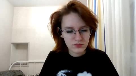 Claire online show from February 9, 6:21 pm