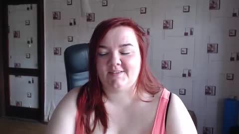 renataoia online show from March 7, 10:11 am