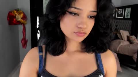 Renee Shelby online show from December 22, 8:34 pm