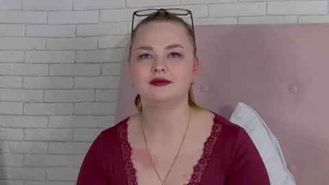 Rene online show from March 14, 10:49 am