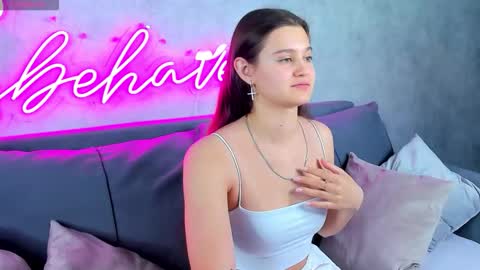 Renesmy online show from October 14, 12:46 am