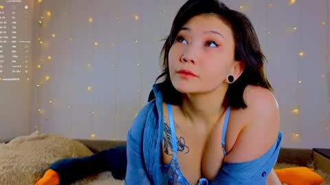 renochka online show from January 19, 7:15 am