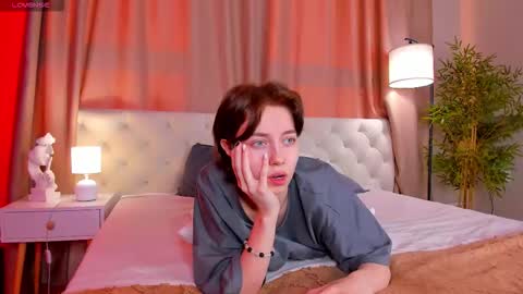 rihanna_walker online show from October 24, 2:07 am