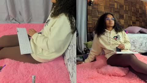 Snapshot of rihannadeep chatting on December 16, 9:57 am Sara online show from December 16, 9:57 am