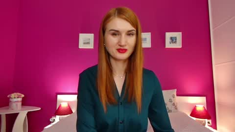 RihannaRichardson online show from February 17, 7:01 pm