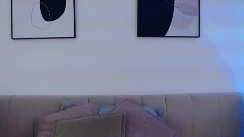 Riley online show from January 24, 8:32 pm