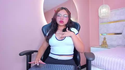 Riley online show from January 9, 11:25 am