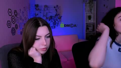 Meow online show from April 26, 9:23 pm