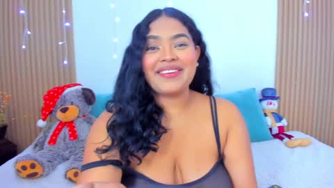 Snapshot of rileydolly chatting on December 7, 3:36 am RileyDolly online show from December 7, 3:36 am