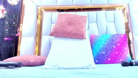 Riley online show from March 26, 8:21 pm