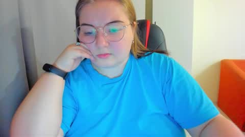 rina16 online show from November 16, 1:44 pm