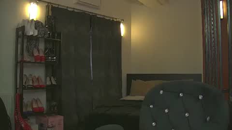 rinathequeen online show from March 2, 5:44 am