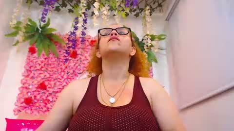 Risitos De Oro online show from June 30, 10:37 am