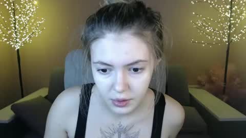 ritaneer online show from December 25, 9:02 am