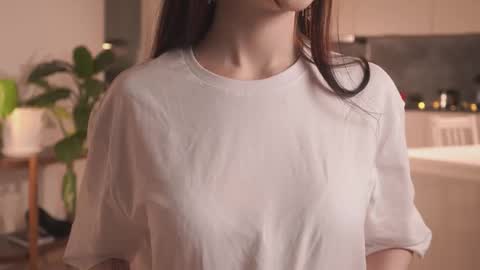 Akemi online show from February 5, 4:32 pm