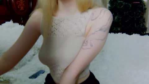 rochelle_dolly online show from February 18, 12:48 pm