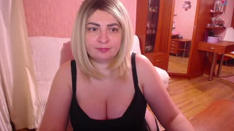 Rocknlinxx online show from May 31, 6:09 pm