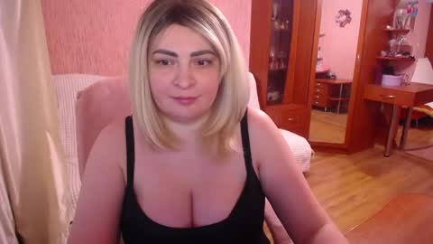 Rocknlinxx online show from May 31, 3:40 pm
