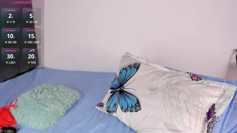 rojita30 online show from December 4, 5:10 am