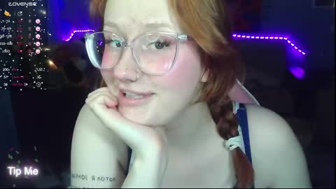 Spicy lady Kristy online show from December 23, 6:37 pm