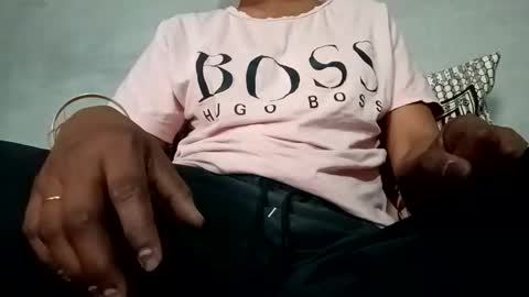 roop_sexy642 online show from March 29, 3:27 am