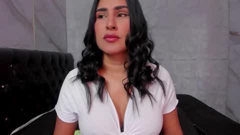 ROSALIA insta rosalia 10hoot online show from December 1, 7:16 pm