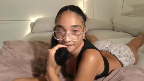 Rosalina online show from October 16, 5:10 am