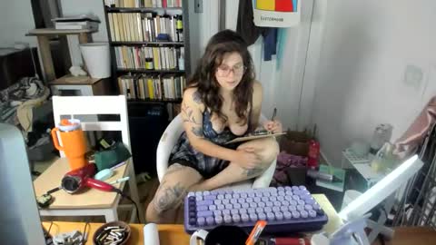 rose257044 online show from October 18, 3:48 pm