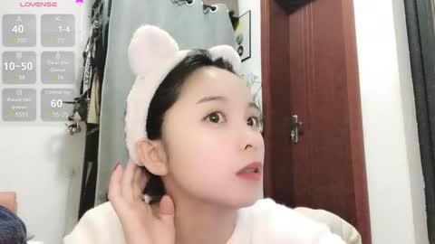 Snapshot of rose6688 chatting on February 11, 8:48 am rose online show from February 11, 8:48 am
