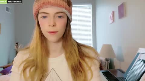   online show from February 9, 2:07 pm