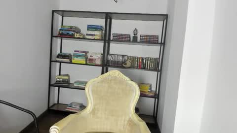 Rose allure online show from February 15, 11:42 am