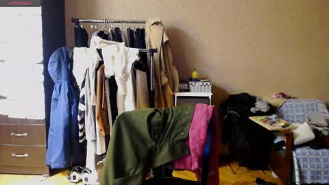 Rose online show from April 19, 7:49 pm