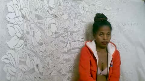 Snapshot of rosiahot1 chatting on October 20, 7:55 am rosia online show from October 20, 7:55 am
