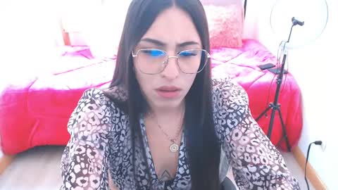 rosse online show from October 24, 2:35 pm