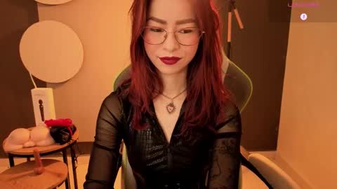 Miss Rosse online show from February 15, 1:32 pm