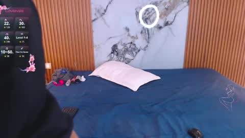 Rossi Hill online show from April 17, 12:40 pm