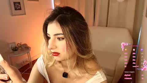 Rousee online show from February 13, 2:40 pm