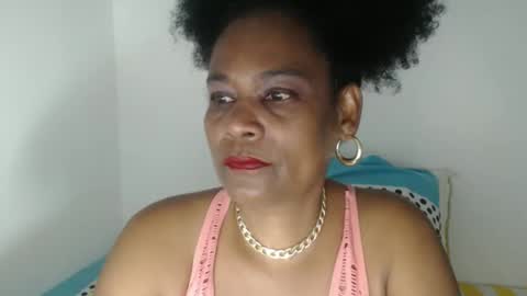 luxa online show from April 5, 2:49 pm