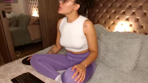 Snapshot of rouss_henao chatting on March 4, 9:00 pm Rouss marie henao online show from March 4, 9:00 pm